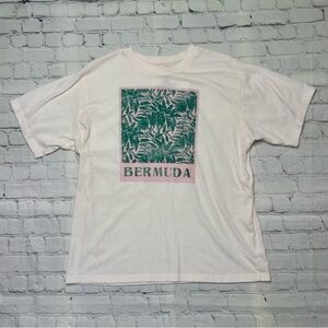 Modern Lux Bermuda Tropical Leaf Graphic Tee - White/Pink Large